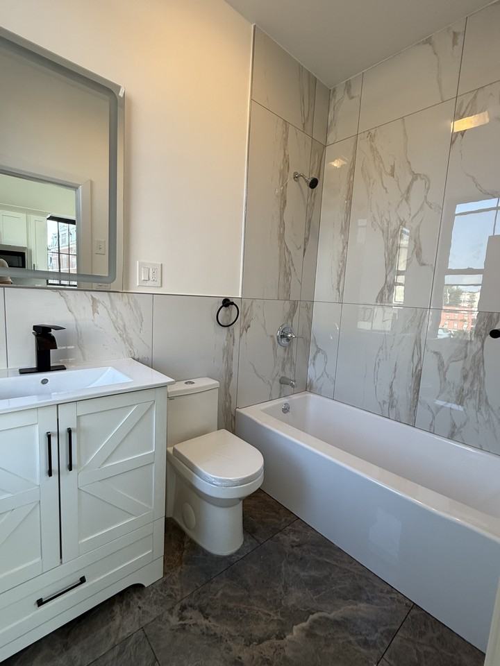 59-61 Broadway - Photo 4 of 12
