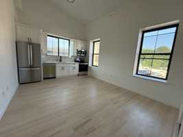 featured image of 5961 Broadway