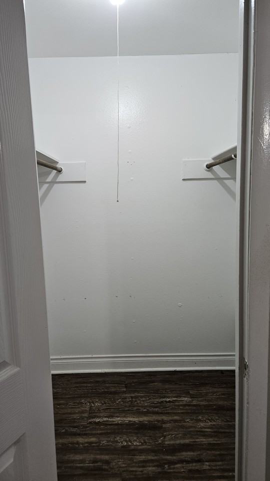 5609 Leeland Street - Photo 7 of 11