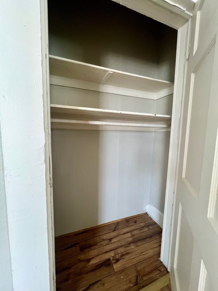 104 N Church St - Photo 2 of 9