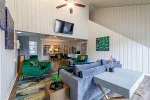 featured image of 12301 Blanco Rd