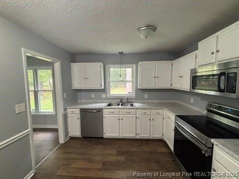 6787 Longparrish Ct - Photo 3 of 10