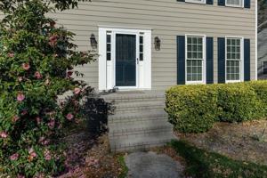 featured image of 4843 Mcpherson Dr Ne