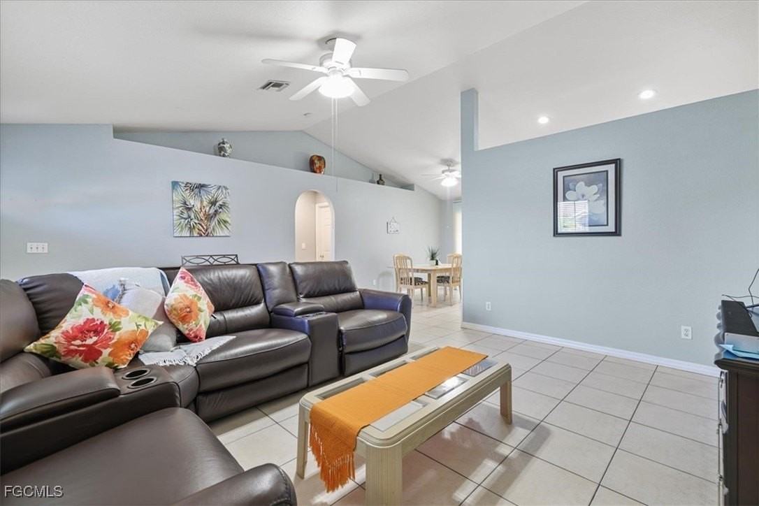 1405 Sw 9th Ave - Photo 6 of 30