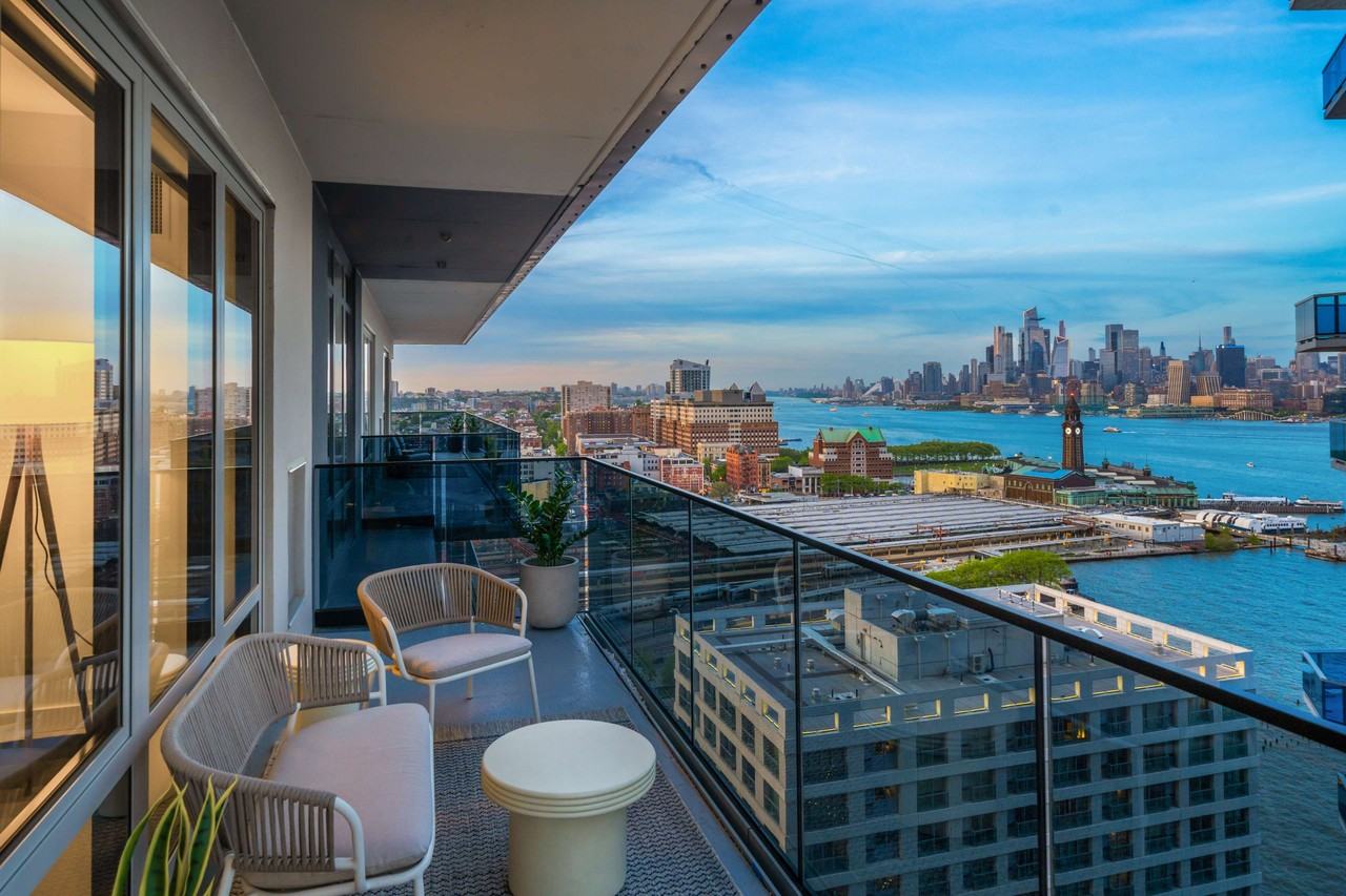 Newport Rentals - Photo 3 of 49