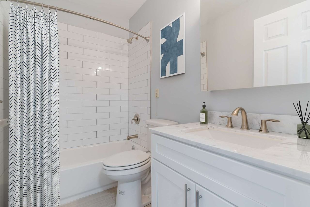 Bunt Commons III: 58+ Senior Living Community - Photo 5 of 11