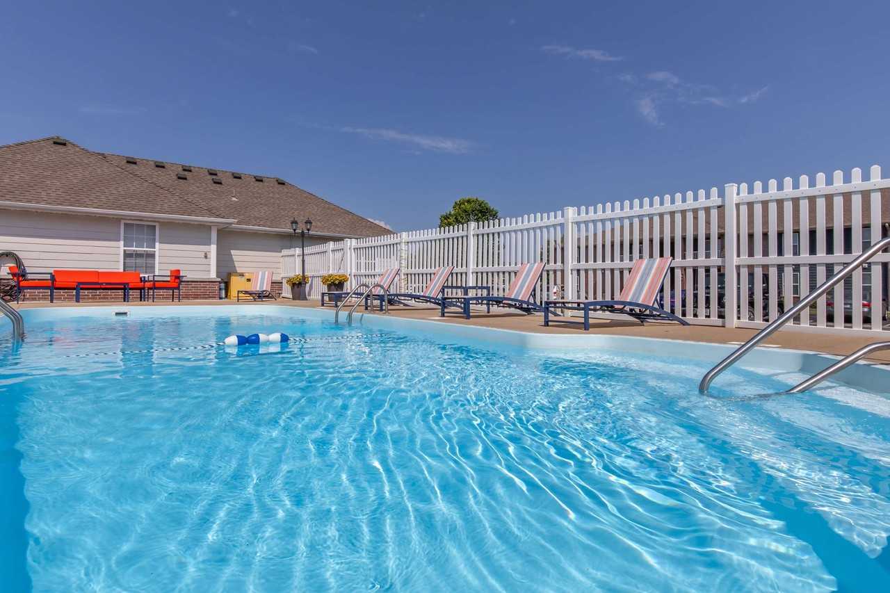 Cambridge Park Apartments - Photo 2 of 25