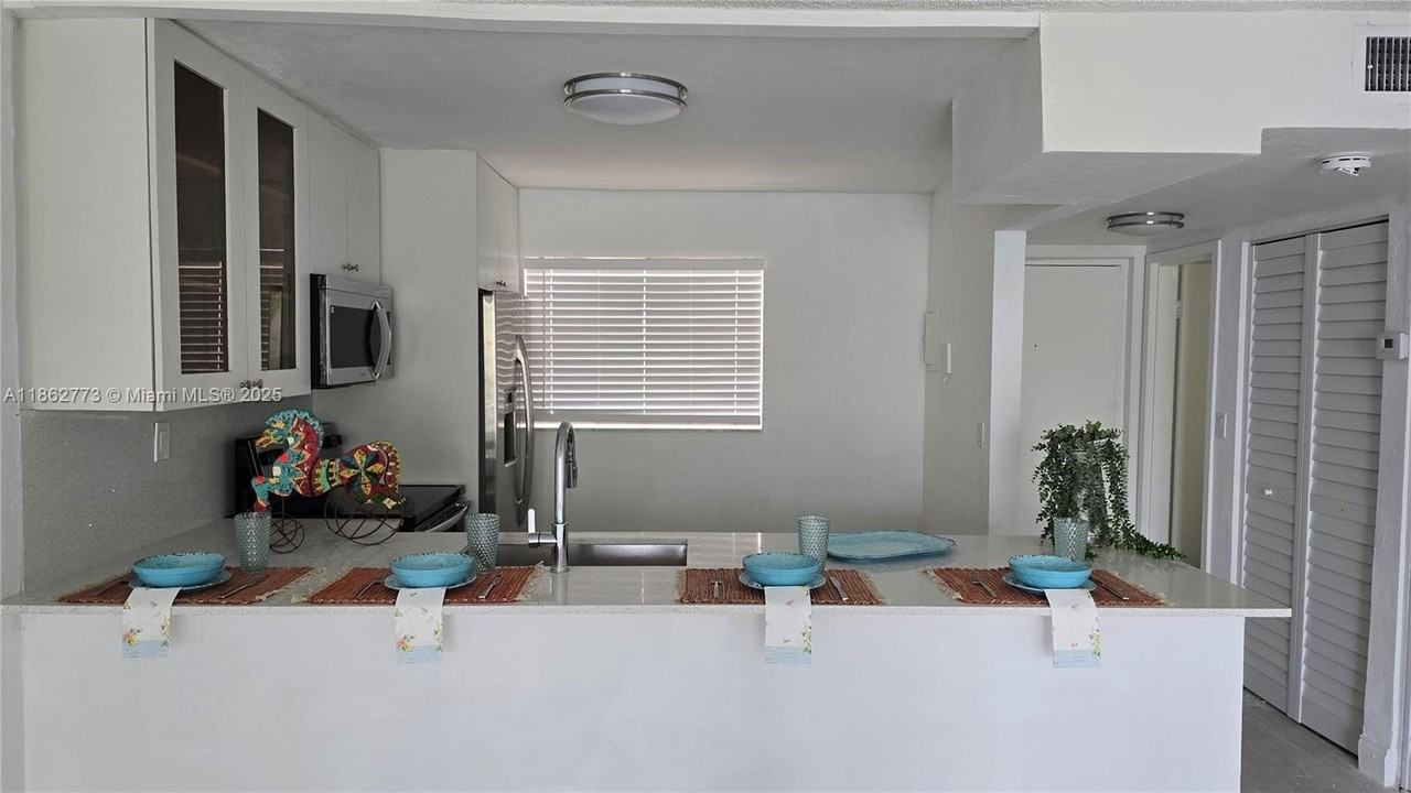 7900 Tatum Waterway Dr #106 - Photo 6 of 20