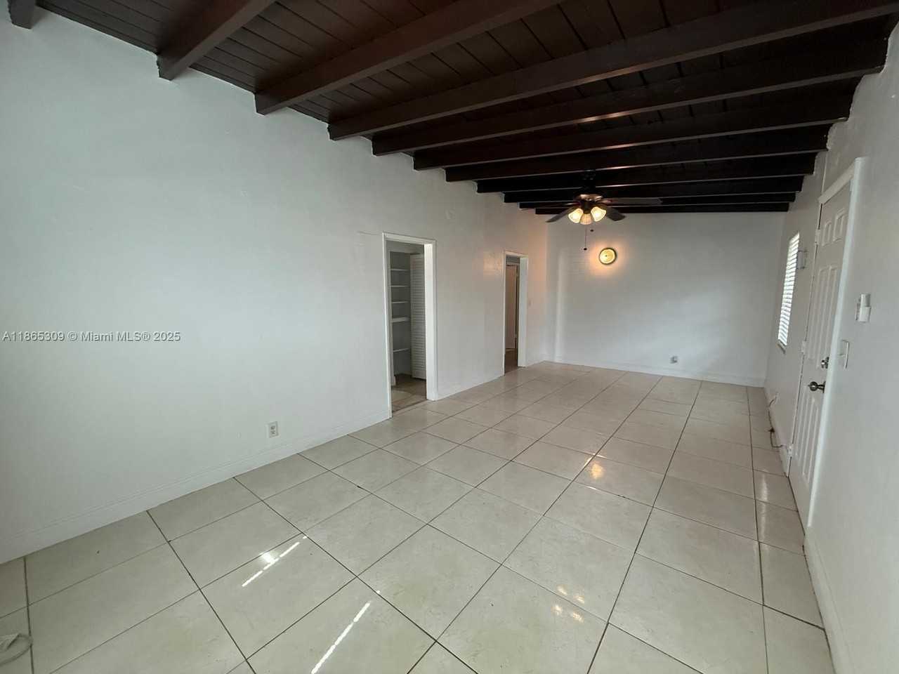 381 Northwest 16th Street #0 - Photo 3 of 12