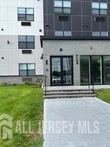 100 Jackson Ave - Photo 1 of 1