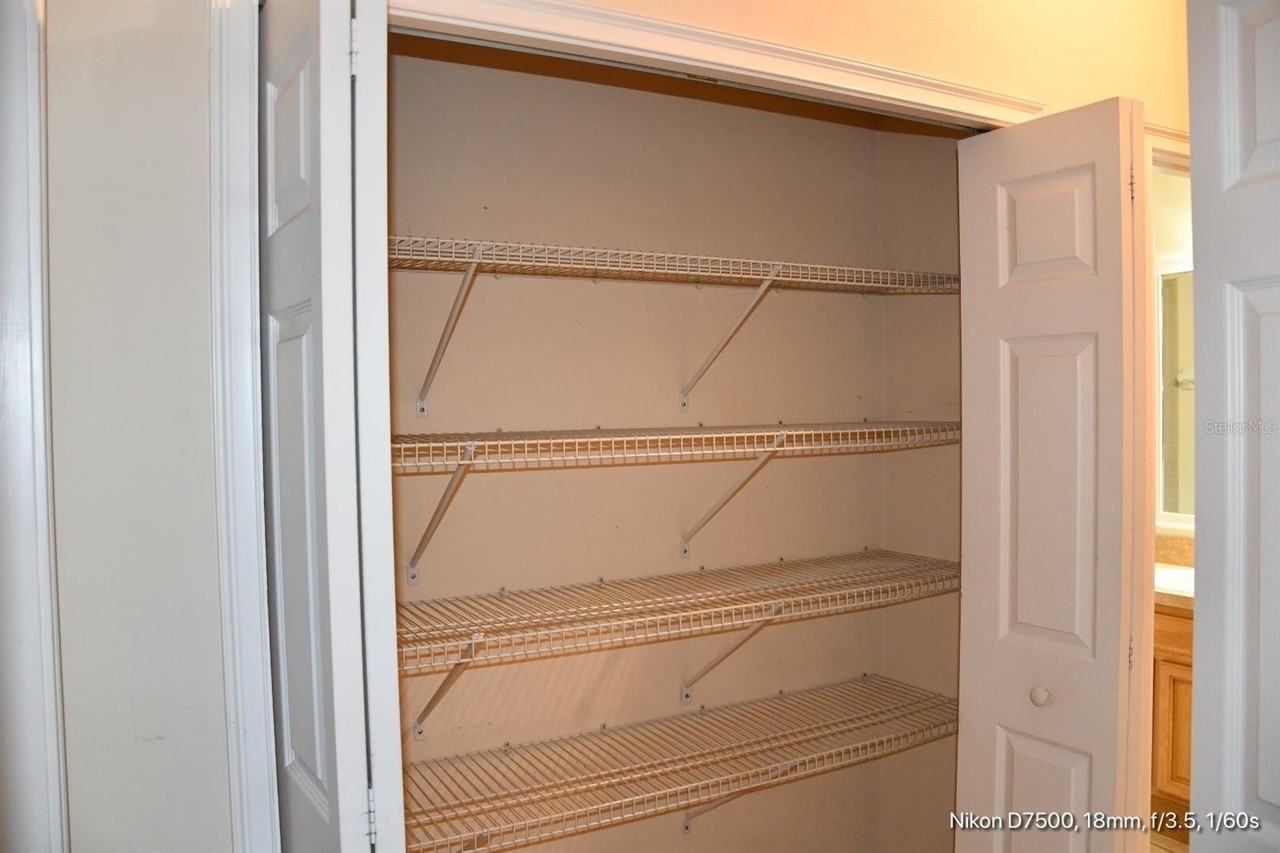 2165 Nw 10th St #D - Photo 7 of 12