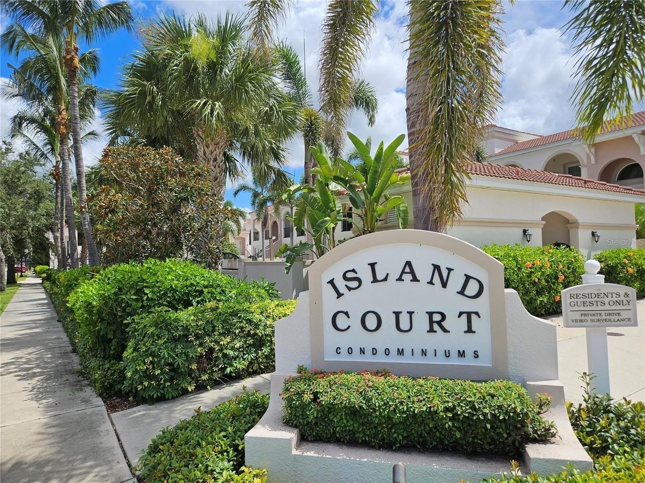 461 Nokomis Ave S #461 - Photo 2 of 50