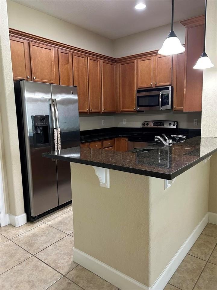 2130 Falmouth Ct - Photo 2 of 23