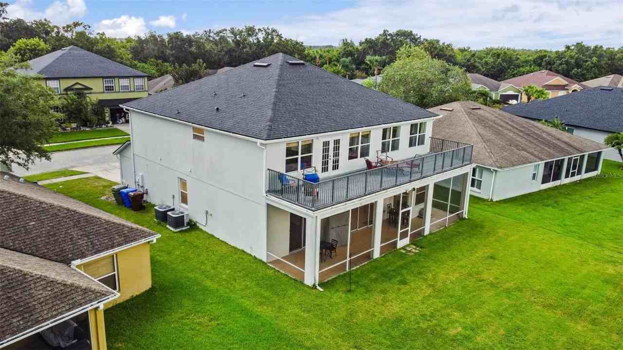 1976 The Oaks Boulevard - Photo 6 of 41