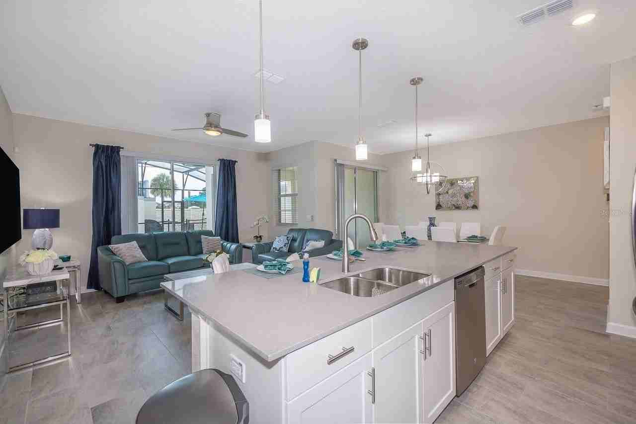 4933 Windermere Ave - Photo 6 of 20