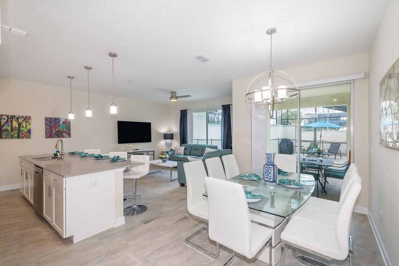 4933 Windermere Ave - Photo 7 of 20