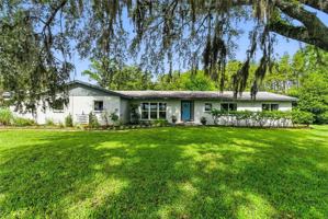 featured image of 2205 Henley Rd