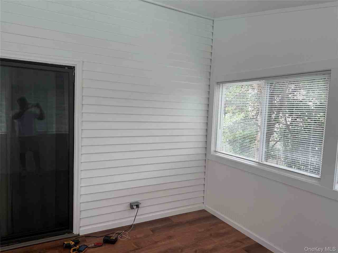 63 Cedar Ave - Photo 4 of 7