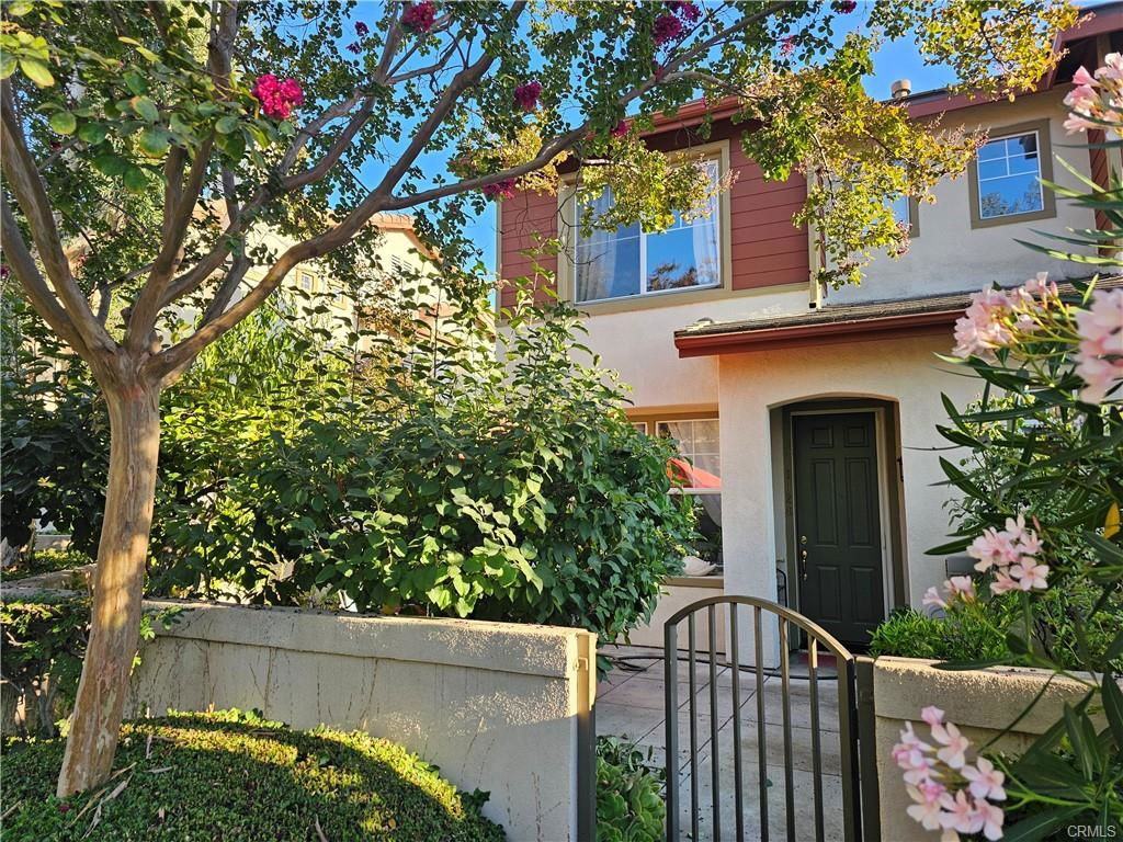 1126 Rosewalk Way - Photo 3 of 6