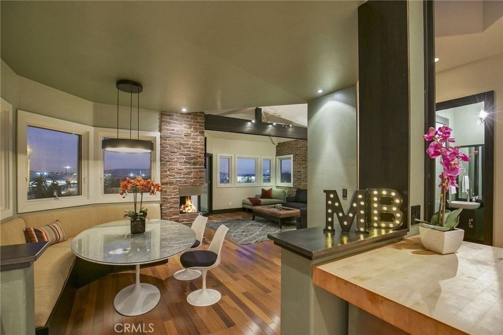 405 15th St - Photo 7 of 28