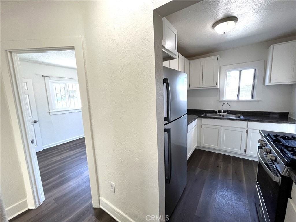 6007 S Harvard Blvd - Photo 4 of 12