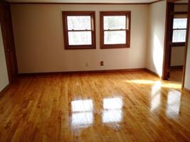 featured image of 15 N Main St #3