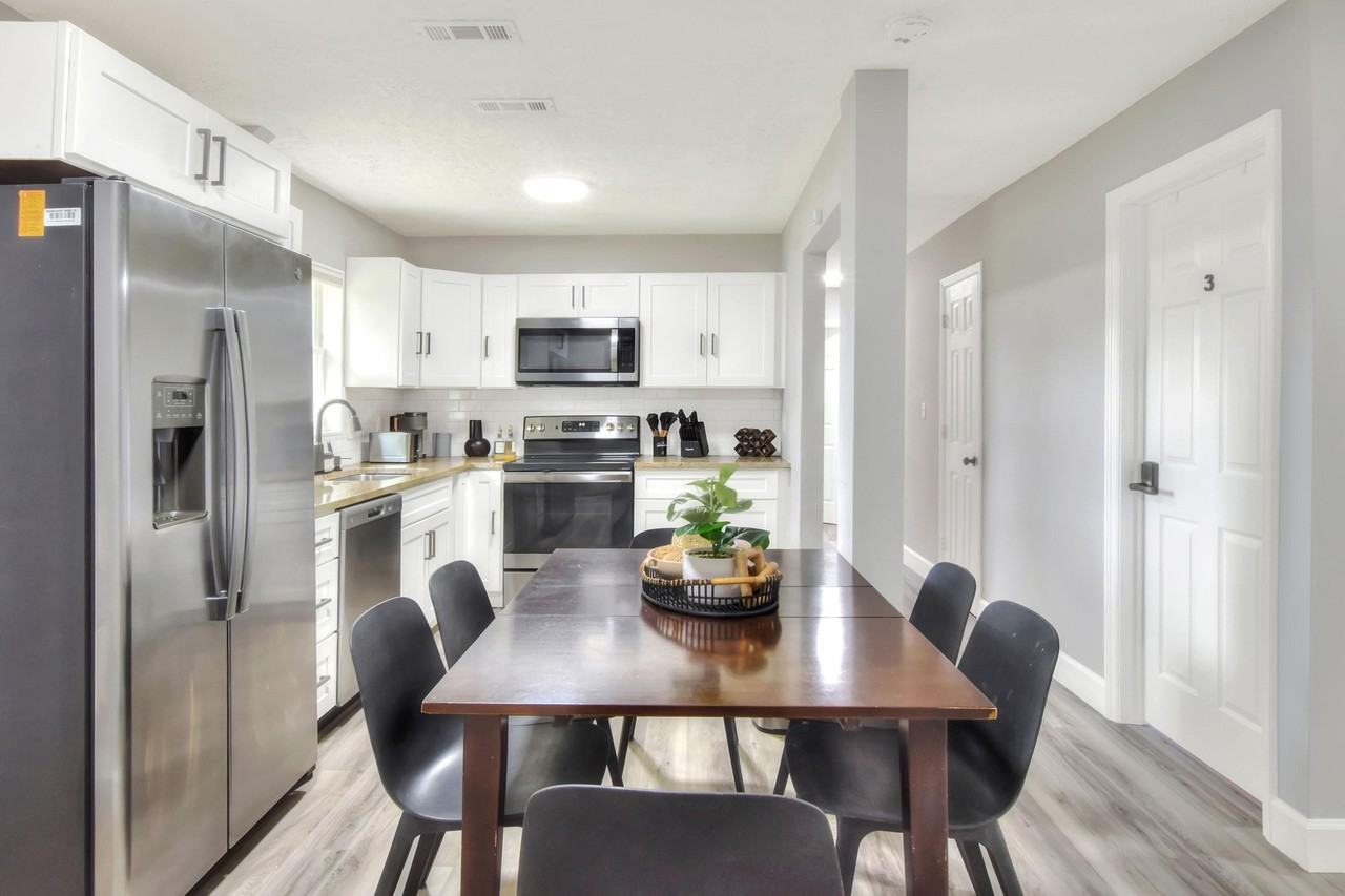 Ravenna St S - Photo 7 of 14