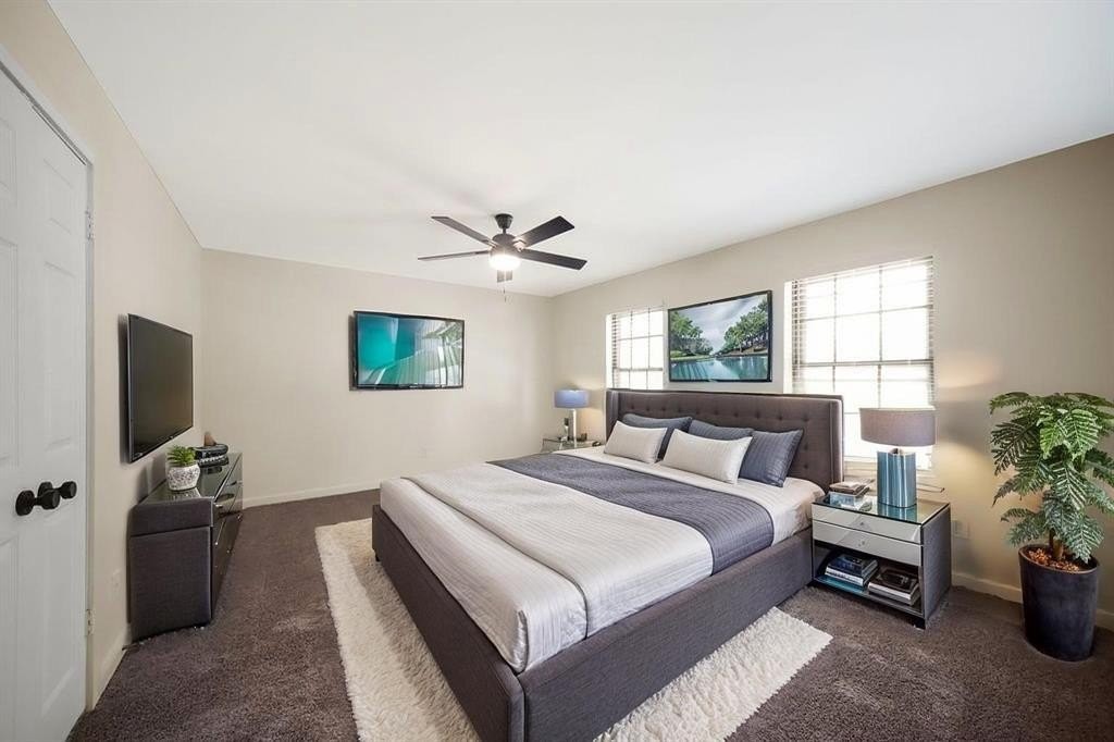 5206 Vagas Drive - Photo 4 of 35