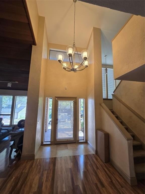 213 Sovereign Ct - Photo 2 of 15