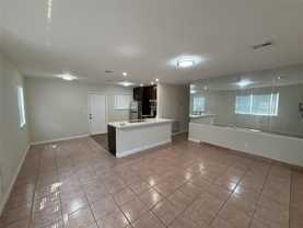 640 Sw 28th Dr - Photo 1 of 1