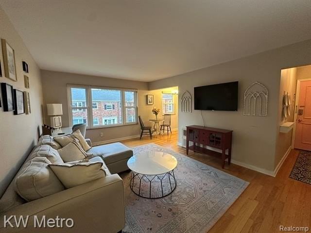 17560 Mack Ave #18 - Photo 2 of 17