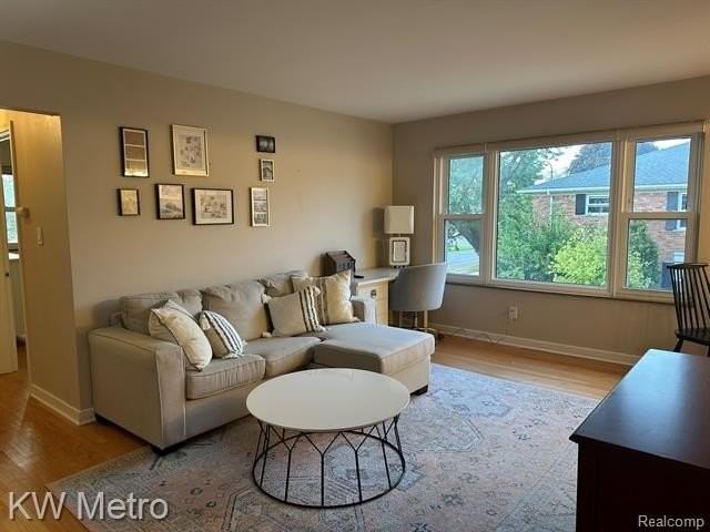 17560 Mack Ave #18 - Photo 4 of 17