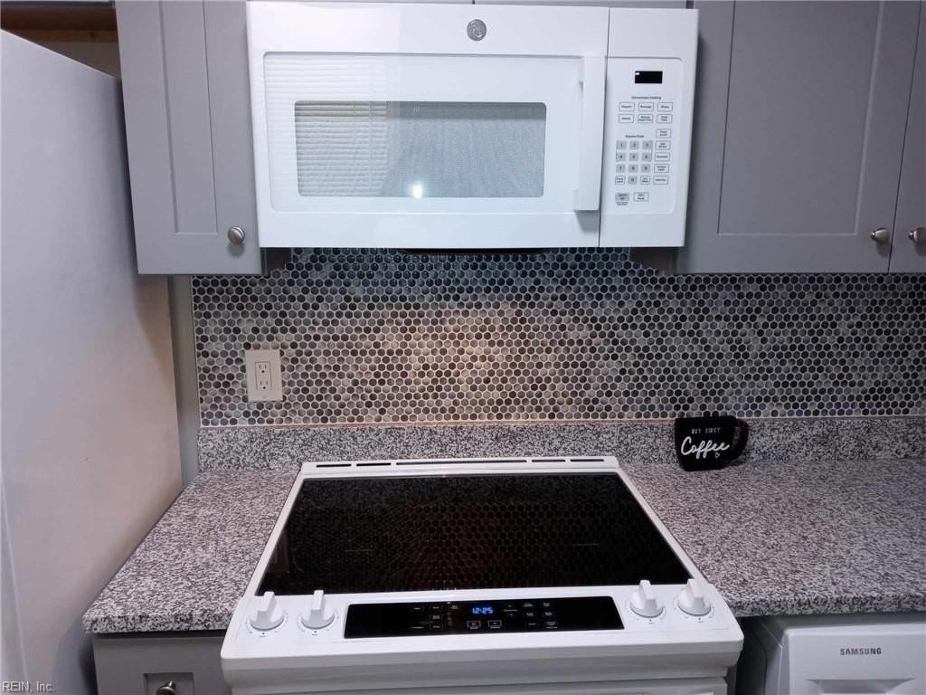 254 Hurdle Dr #B - Photo 3 of 50