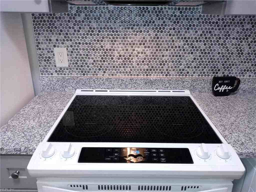 254 Hurdle Dr #B - Photo 5 of 50