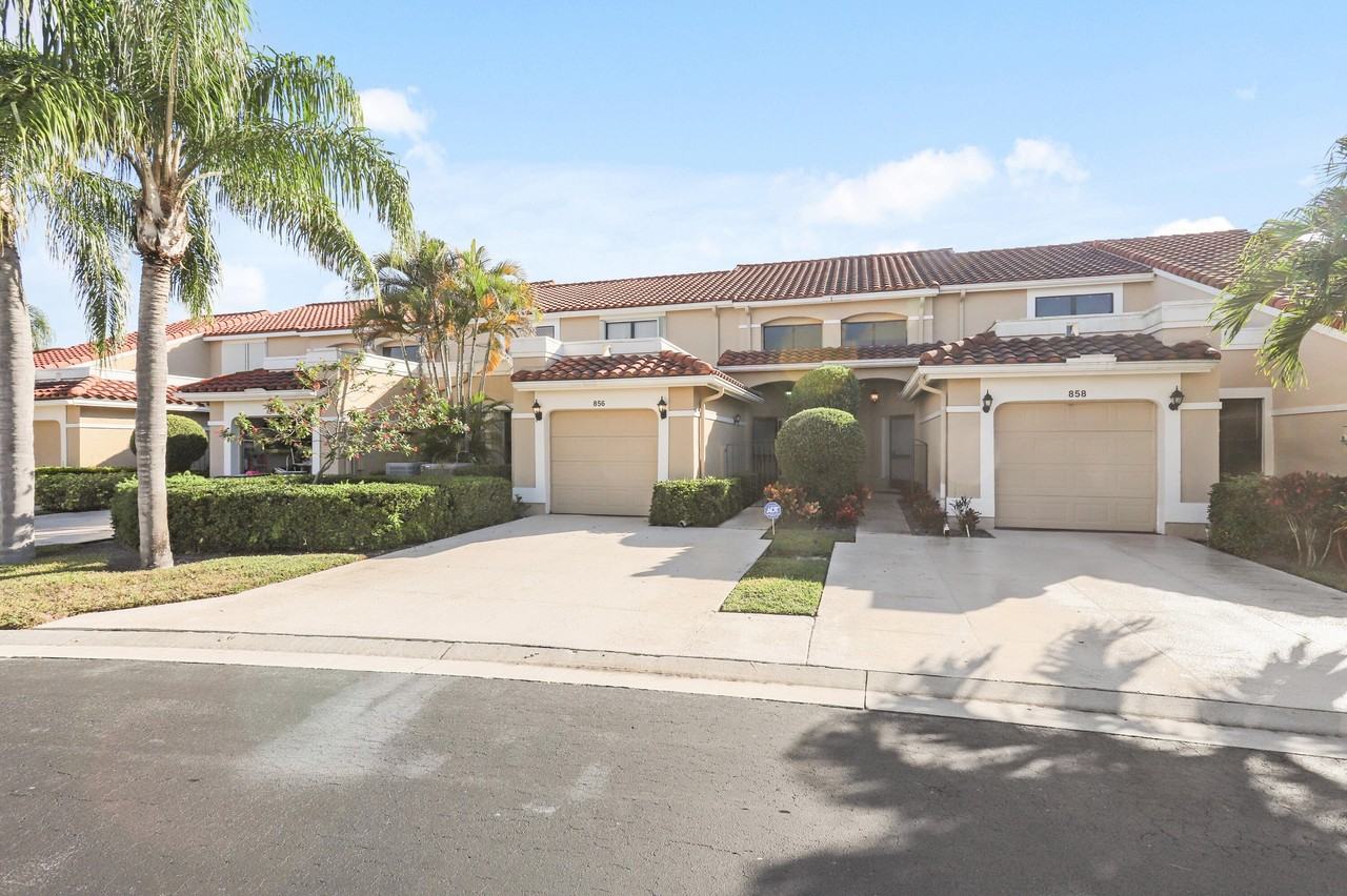 856 Windermere Way - Photo 7 of 50