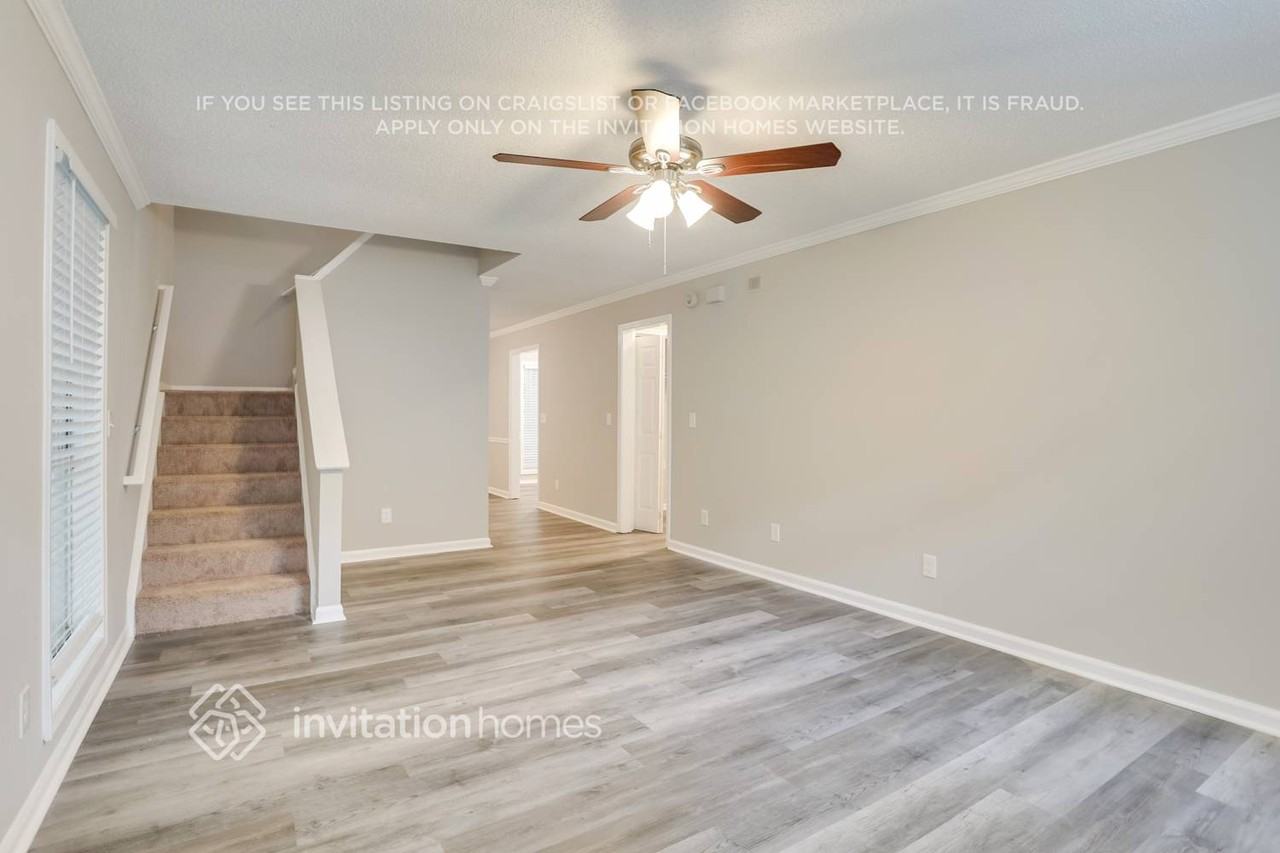 2395 Whites Rdg - Photo 3 of 30