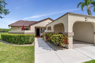 5531 Parkwalk Cir E - Photo 1 of 1