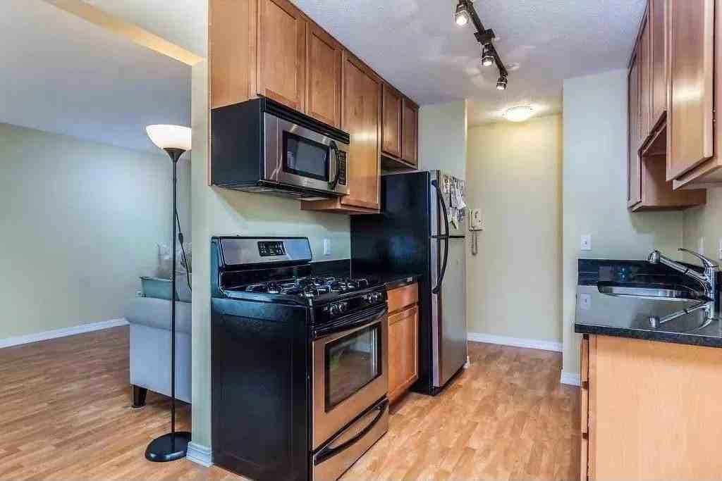 6901 Penn Ave S #103 - Photo 2 of 12