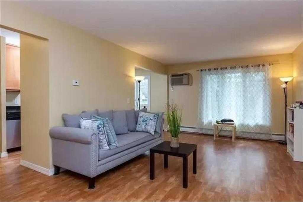 6901 Penn Ave S #103 - Photo 4 of 12