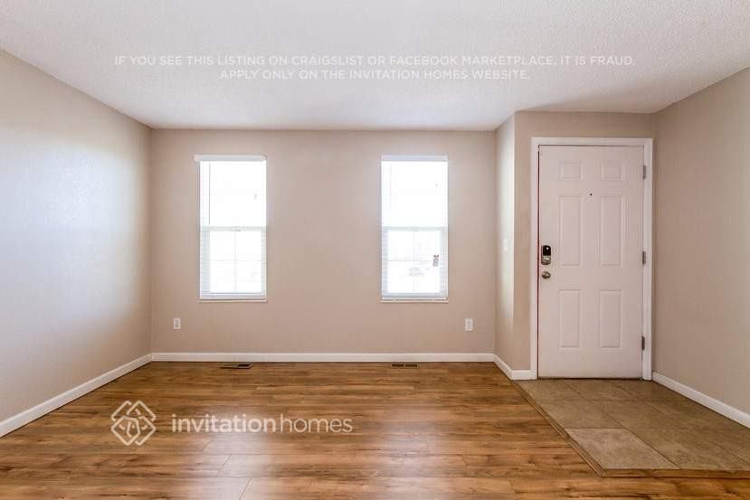 1497 S Andes Way - Photo 3 of 28