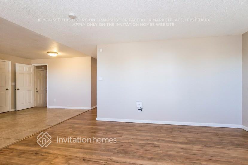 1497 S Andes Way - Photo 5 of 28