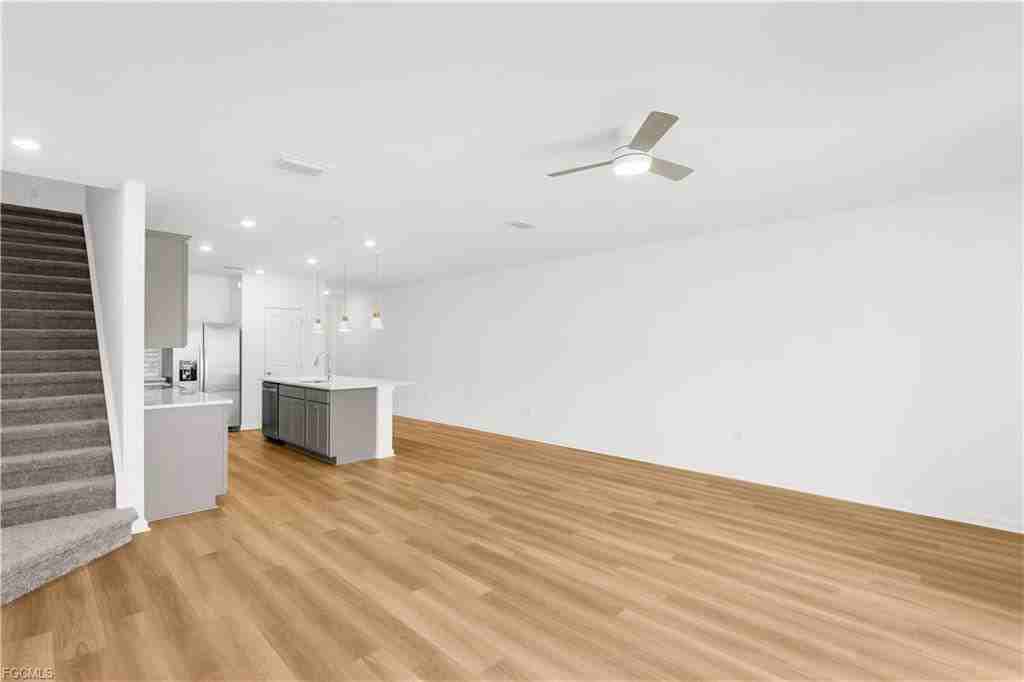 27859 Solis Grande Dr - Photo 3 of 8