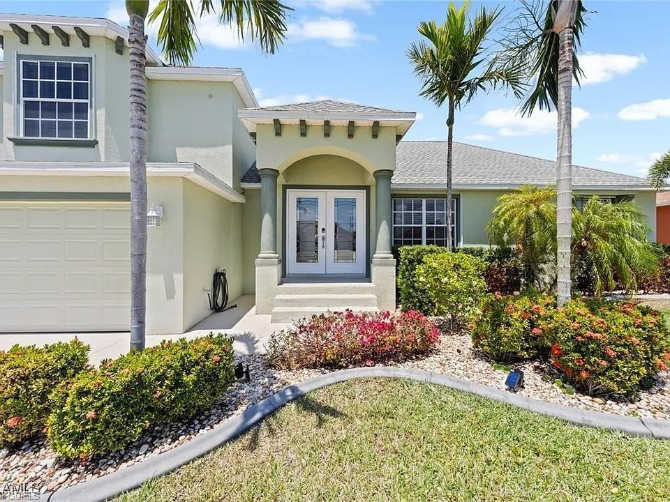 209 Se 3rd Ter - Photo 2 of 8