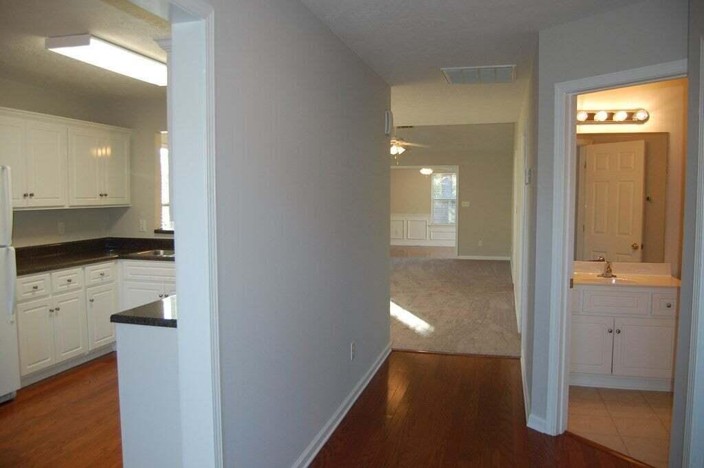 173 Kendallwood Ct - Photo 2 of 15