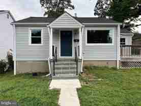 904 Gilbert Rd - Photo 1 of 1