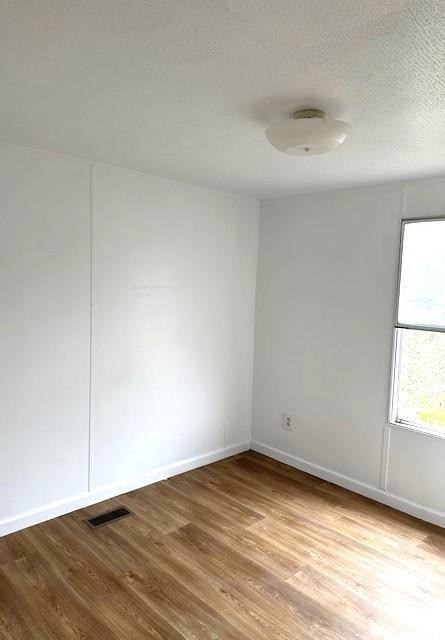 120 Eric Chedville Ln N - Photo 4 of 14