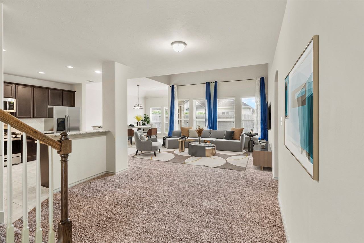 2026 Argos Dr - Photo 7 of 42