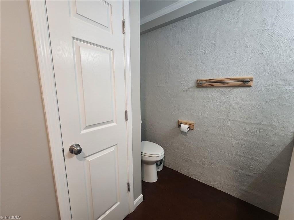 59 Pear Tree Ln - Photo 7 of 14