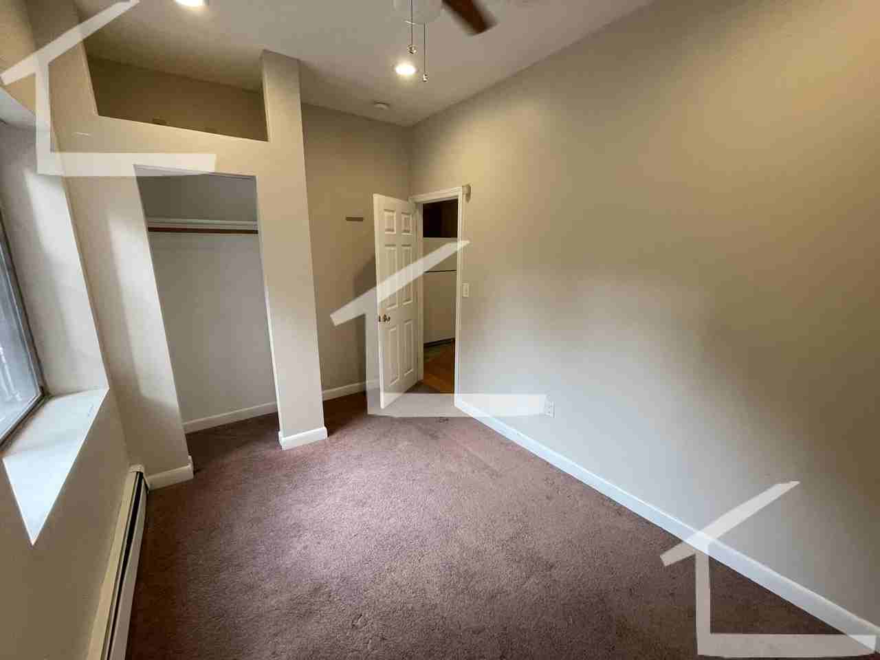 24 Pompeii St #1 - Photo 7 of 19