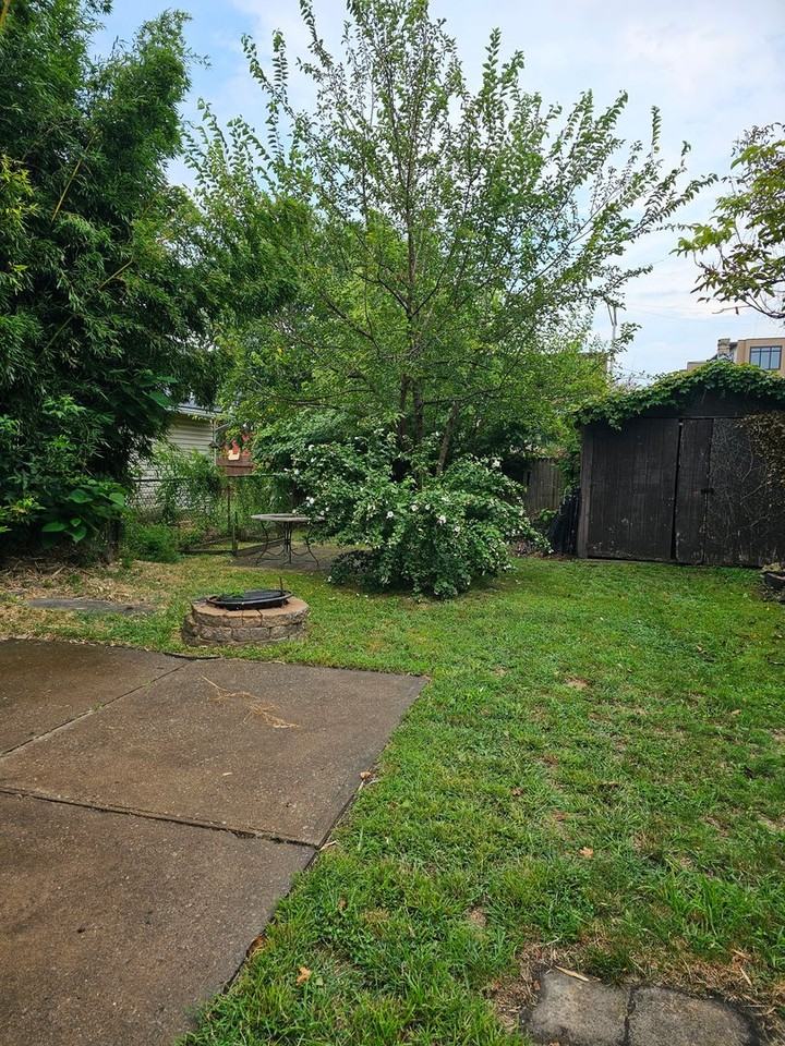 2247 West 20th Street #DOWN - Photo 2 of 14